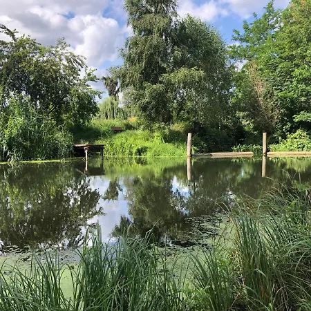 Apartamento Nuthetal, Nahe Berlin & Potsdam, Parkplatz