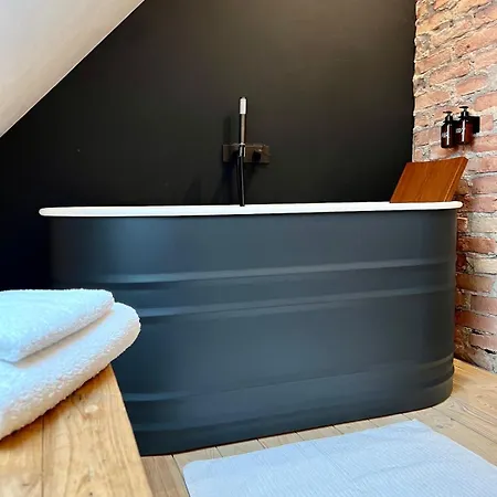 Nuthetal, Nahe Berlin&potsdam, Parkplatz Saarmund